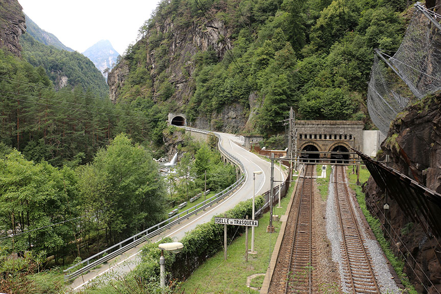 tunnel